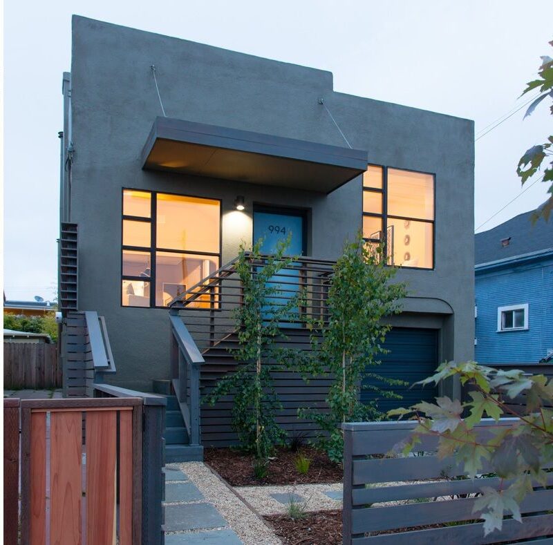 Before-and-after-Oakland-House-Transformation